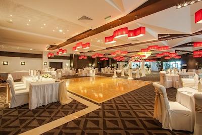 اینترنیشنال هتل کازینو اند تاور سوئیتس