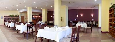 اینترنیشنال هتل کازینو اند تاور سوئیتس