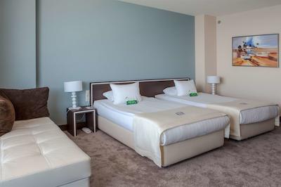 اینترنیشنال هتل کازینو اند تاور سوئیتس