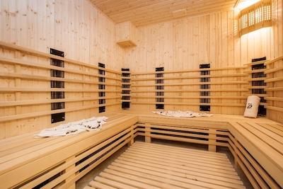 اینترنیشنال هتل کازینو اند تاور سوئیتس