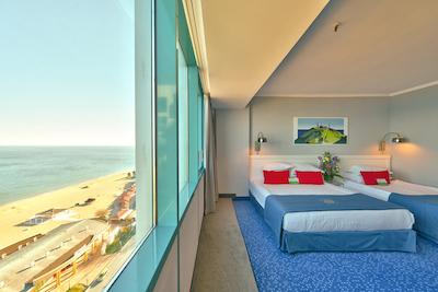 اینترنیشنال هتل کازینو اند تاور سوئیتس