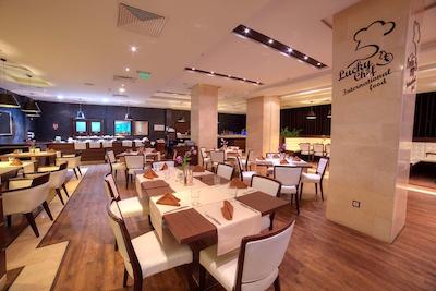 اینترنیشنال هتل کازینو اند تاور سوئیتس