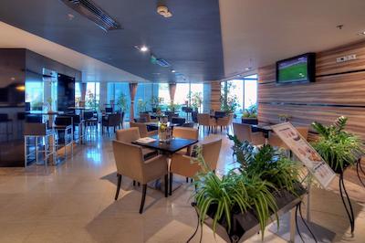 اینترنیشنال هتل کازینو اند تاور سوئیتس