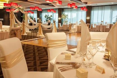 اینترنیشنال هتل کازینو اند تاور سوئیتس