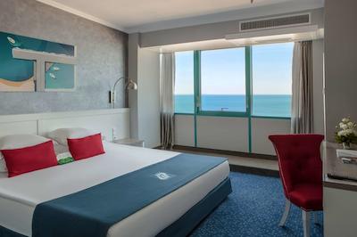 اینترنیشنال هتل کازینو اند تاور سوئیتس