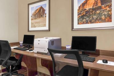 میکرتل این اند سویتز استوان