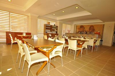 گولدن استار هتل