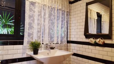 پرنیال ریزورت