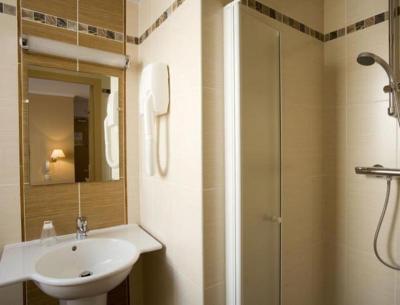 هتل دو هم مدرن