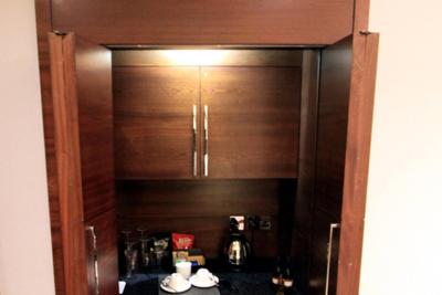 رافل اُن د لفت بانک