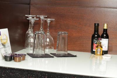 رافل اُن د لفت بانک