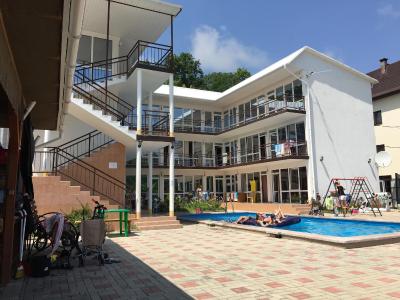 ریال گوست هوس