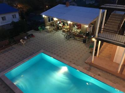 ریال گوست هوس