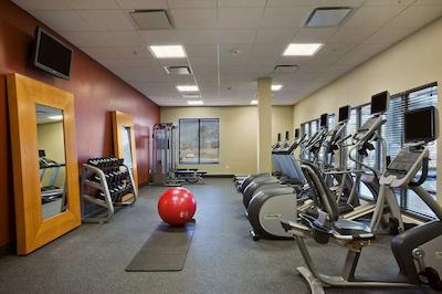 هیلتون گاردن این اسالت لاک سیتی آیرپرت