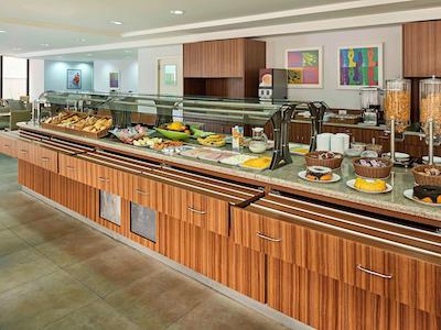 ایبیز کوریتیبا شپینگ