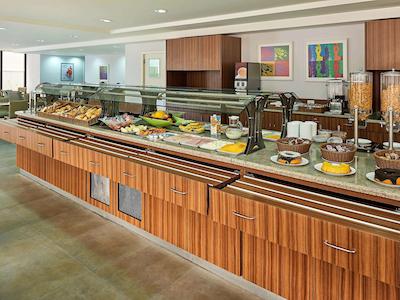 ایبیز کوریتیبا شپینگ