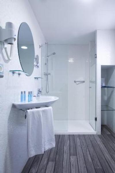 لا بوتیک پورتا اُساریو