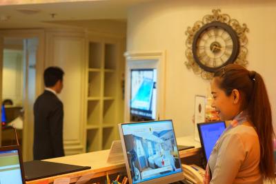 سالیل هتل سوخومویت سوی 11