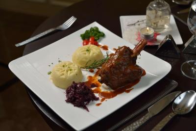 سالیل هتل سوخومویت سوی 11