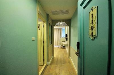 سالیل هتل سوخومویت سوی 11