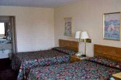 کونتری هیرد این اند سویتز-ایندیاناپلیز