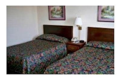 کونتری هیرد این اند سویتز-ایندیاناپلیز