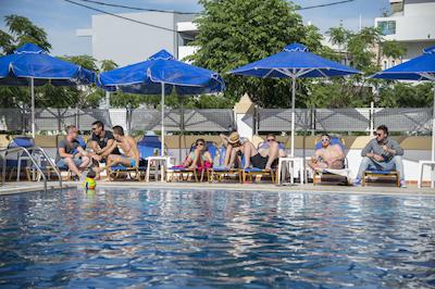 اراتو استودیز اند اپارتمنتز