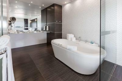 رامادا انکر گوادالاجارا