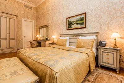 پتروف پالاس