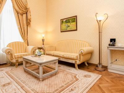 پتروف پالاس