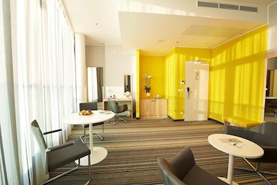 گهتل هتل اند لیوینگ وورزبورگ