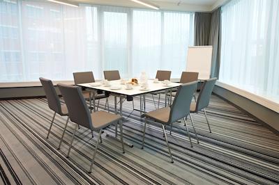 گهتل هتل اند لیوینگ وورزبورگ