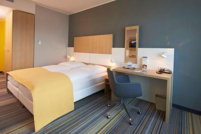 گهتل هتل اند لیوینگ وورزبورگ