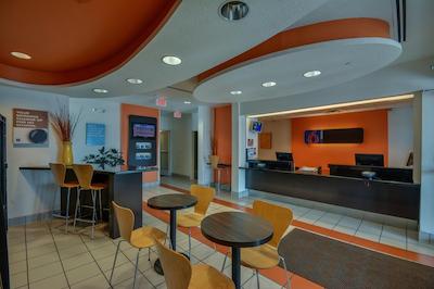 متل 6 بیلاکسی بیچ