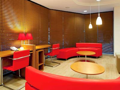 ایبیز سانتز گونزاگا