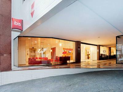 ایبیز سانتز گونزاگا