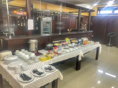 آلپ این هتل