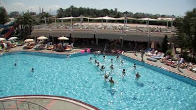 کلوب مرمید ویلیج