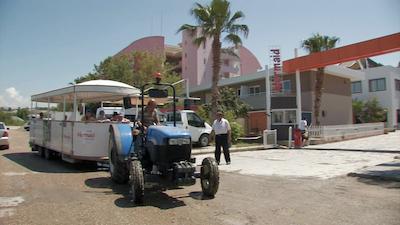 کلوب مرمید ویلیج