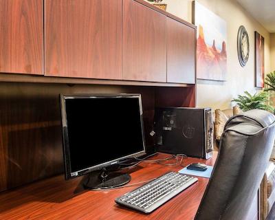 کمفرت این اند سویتز پاج