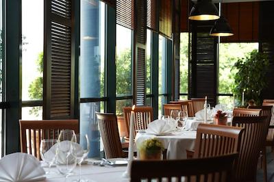 هتل دناوول لینز