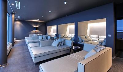 فالکنستینر هتل بلگراد