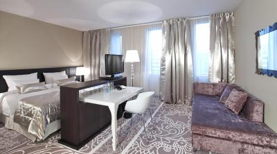 فالکنستینر هتل بلگراد