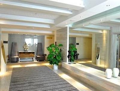 دز هتل هتسپرینگ فوزهو