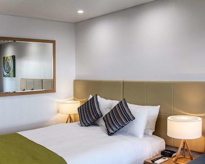 کوالیتی هتل لایدوس