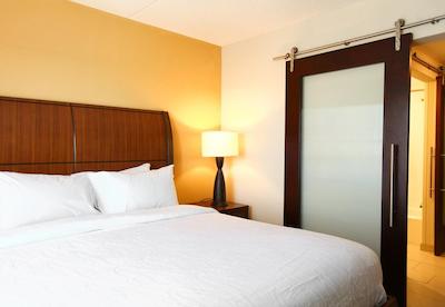 هیلتون گاردن این اُلاد کز