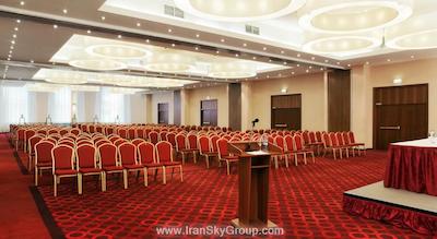 هالیدی این مسکو-لسنایا