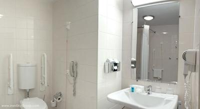 هالیدی این مسکو-لسنایا