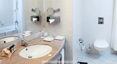 هالیدی این مسکو-لسنایا