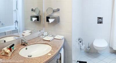 هالیدی این مسکو-لسنایا